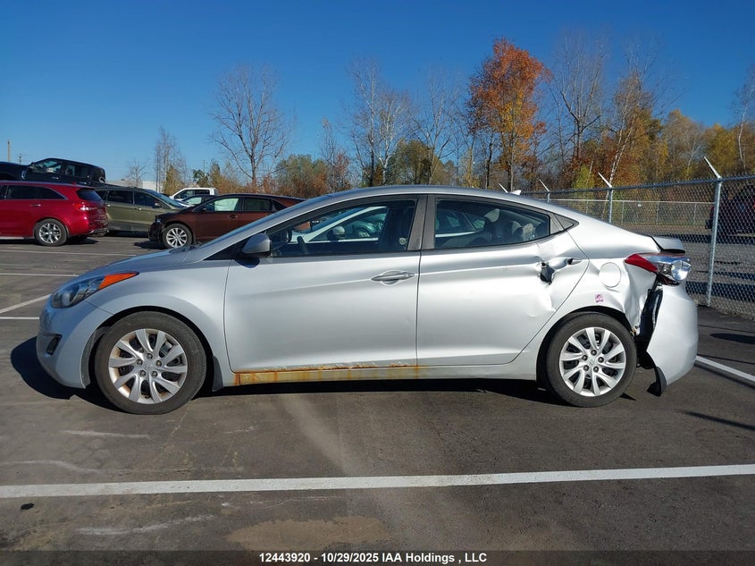 5NPDH4AE6DH366582 2013 HYUNDAI ELANTRA photo no. 14