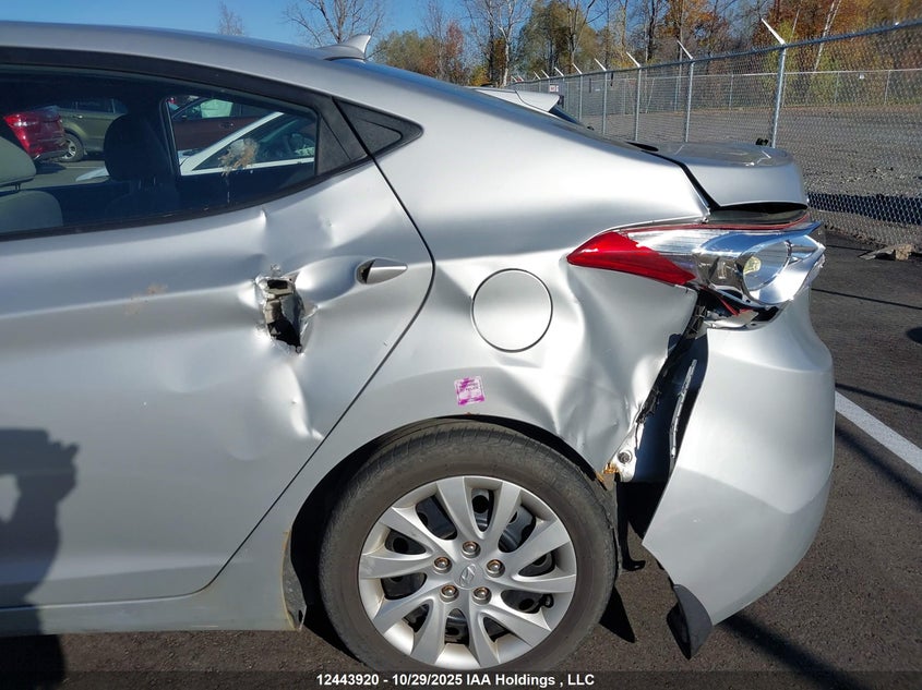 5NPDH4AE6DH366582 2013 HYUNDAI ELANTRA photo no. 6
