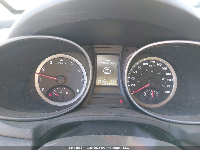 2014 Hyundai Santa Fe Sport 2.4 Premium VIN: 5XYZUDLB1EG126630 Lot: 12443964