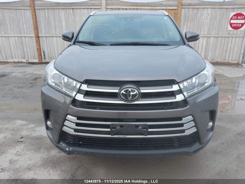 5TDJZRFH6KS573142 2019 TOYOTA HIGHLANDER photo no. 12