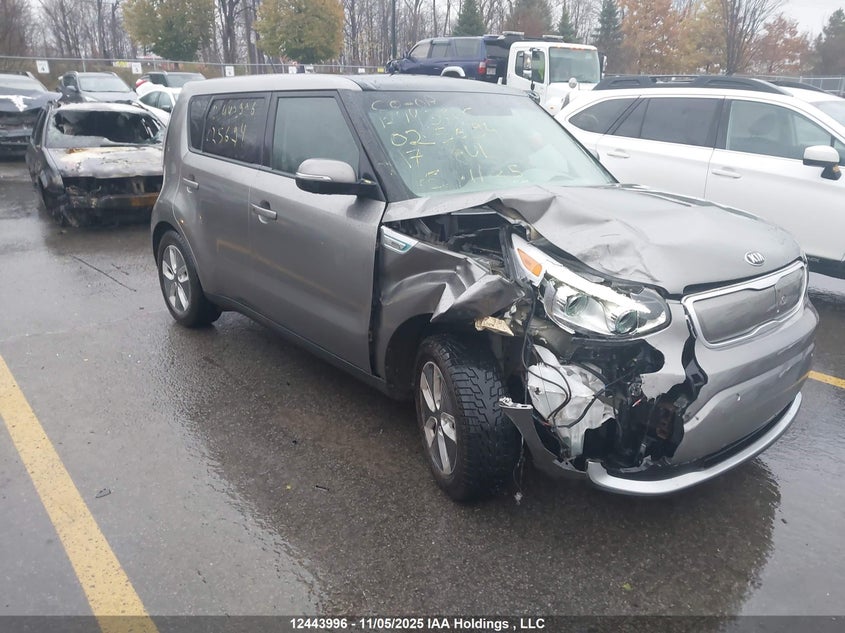KNDJR3AE5H7025694 KIA SOUL EV Photo 1