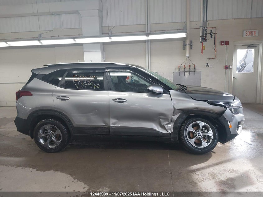 KNDEP2AA5P7379342 2023 KIA SELTOS photo no. 14