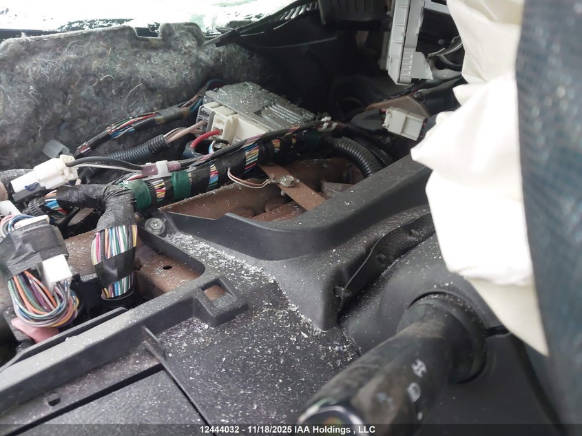 2007 Toyota Yaris VIN: JTDBT923371159336 Lot: 12444032