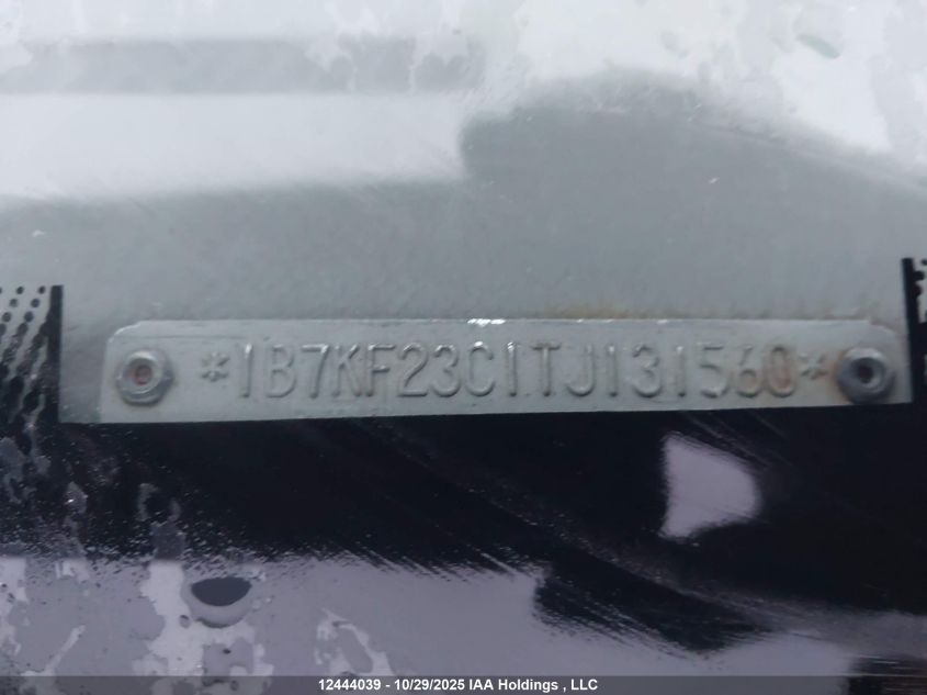 1996 Dodge Ram 2500 VIN: 1B7KF23C1TJ131560 Lot: 12444039