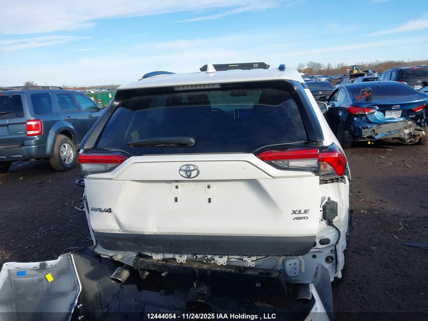 2T3R1RFV4PC389602 2023 TOYOTA RAV 4 photo no. 17