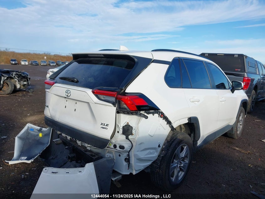 2T3R1RFV4PC389602 2023 TOYOTA RAV 4 photo no. 4