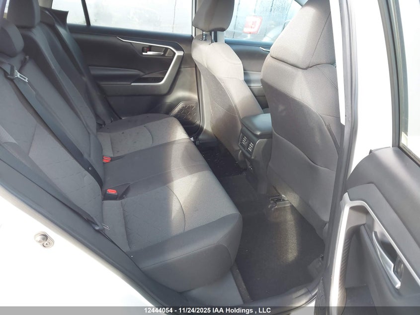 2T3R1RFV4PC389602 2023 TOYOTA RAV 4 photo no. 8