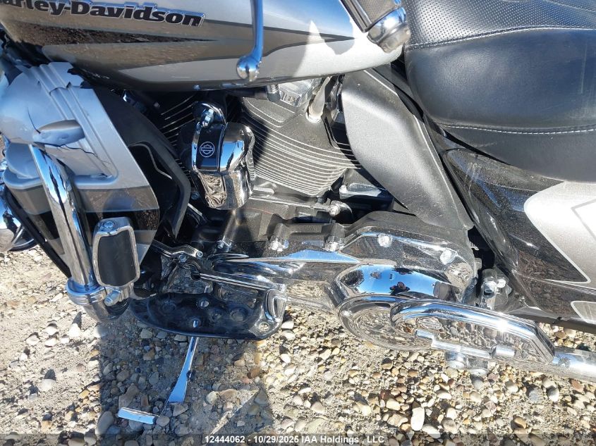 2017 Harley-Davidson Flhtkse Cvo Limited VIN: 5HD1TEFA3HB955956 Lot: 12444062