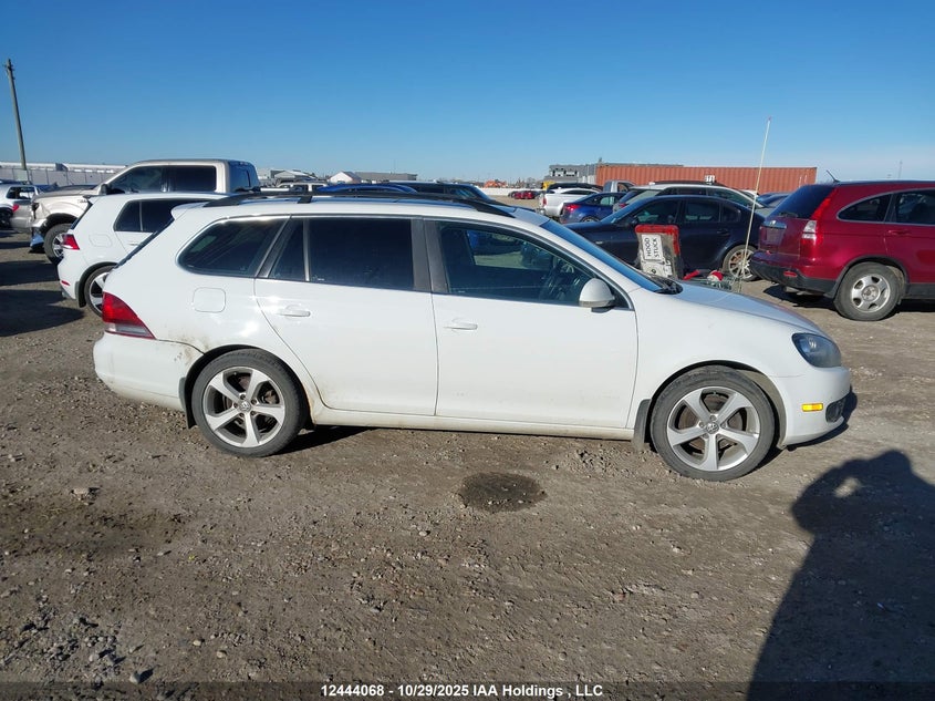 2014 Volkswagen Golf VIN: 3VWPX7AJ3EM627609 Lot: 12444068