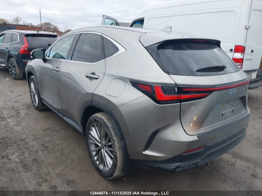 2T2GGCEZ7PC019885 2023 LEXUS NX photo no. 3