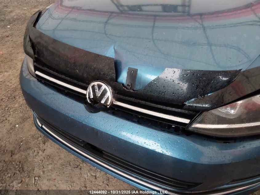 2015 Volkswagen Golf 1.8 Tsi Comfortline/1.8 Tsi Highline/1.8 Tsi Trendline VIN: 3VW117AUXFM077005 Lot: 12444092