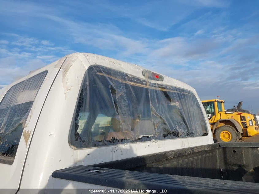 2013 Ford F250 Super Duty VIN: 1FT7W2B65DEB82748 Lot: 12444105