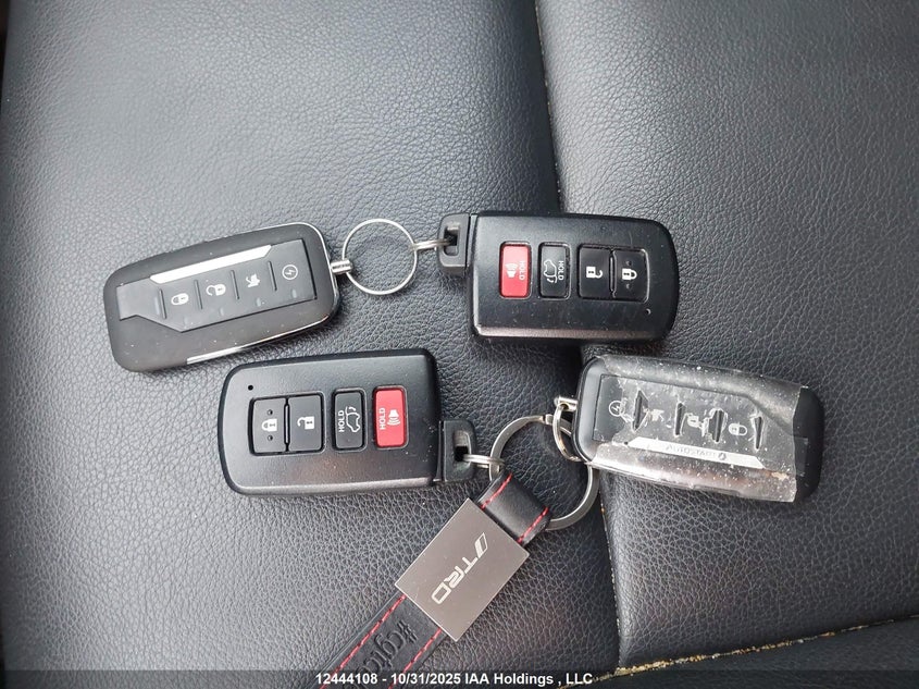 2015 Toyota Rav4 Limited VIN: 2T3DFREV3FW377578 Lot: 12444108