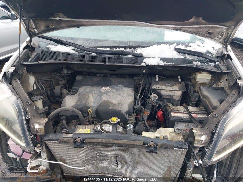 5TDXK3DC4FS562357 2015 TOYOTA SIENNA photo no. 10