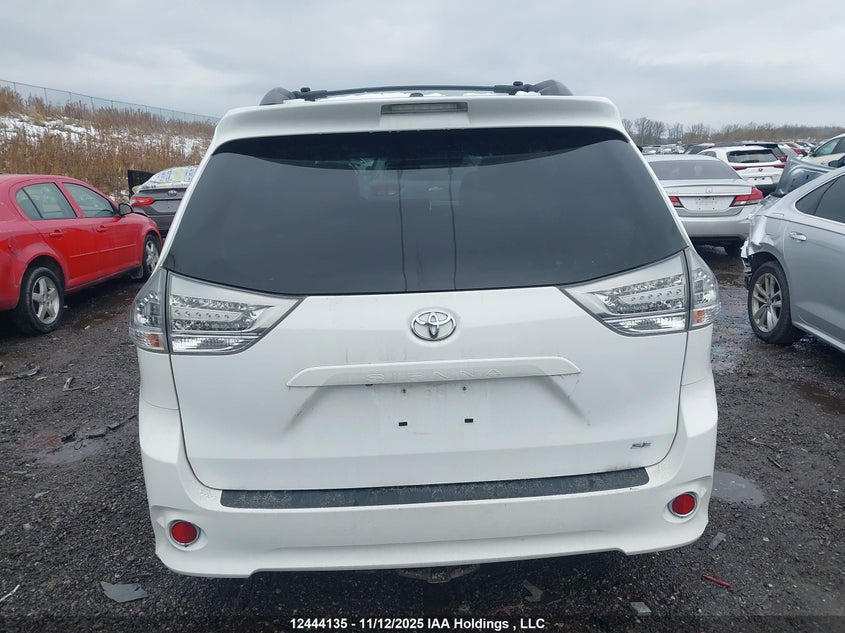 5TDXK3DC4FS562357 2015 TOYOTA SIENNA photo no. 16