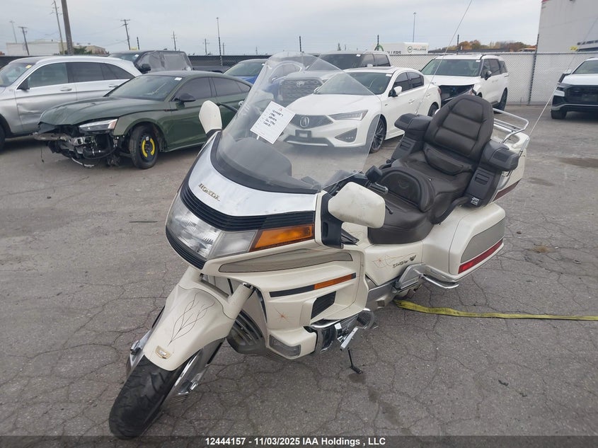 1HFSC2254LA200131 1990 HONDA GL photo no. 2