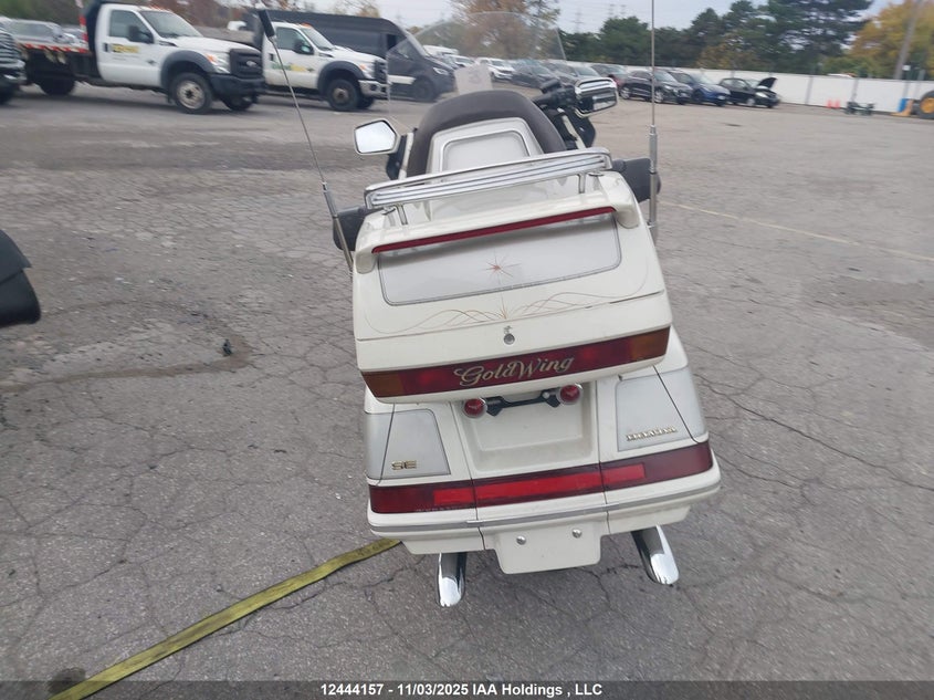 1990 Honda Gl1500 Se VIN: 1HFSC2254LA200131 Lot: 12444157