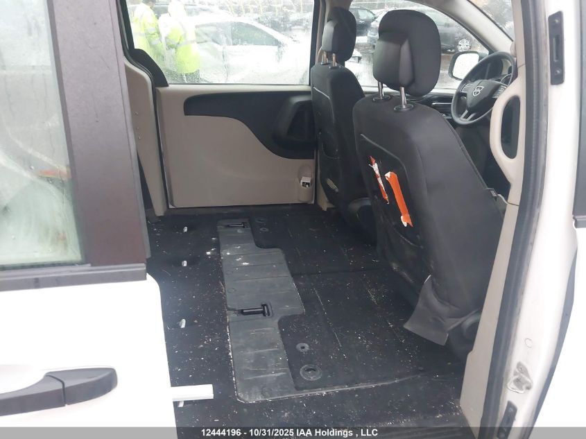 2018 Dodge Grand Caravan Cvp/Sxt VIN: 2C4RDGBGXJR244812 Lot: 12444196