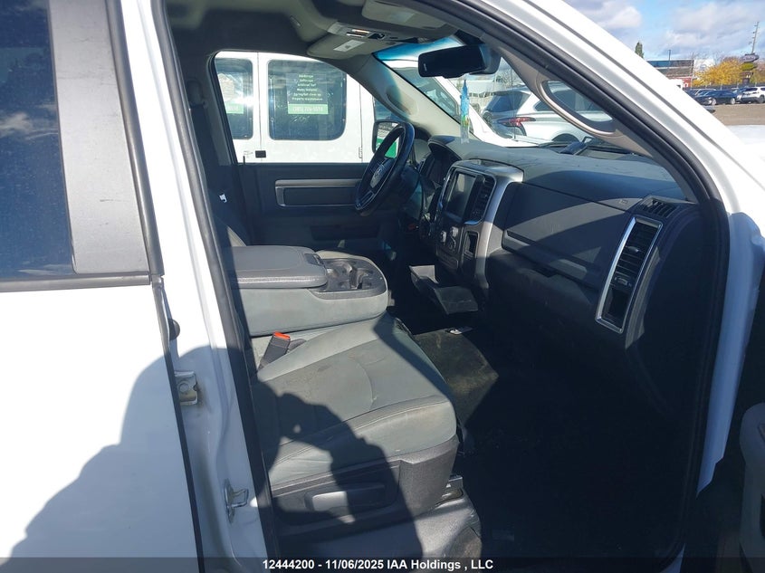 1C6RR7TM2HS512516 2017 RAM 1500 photo no. 5