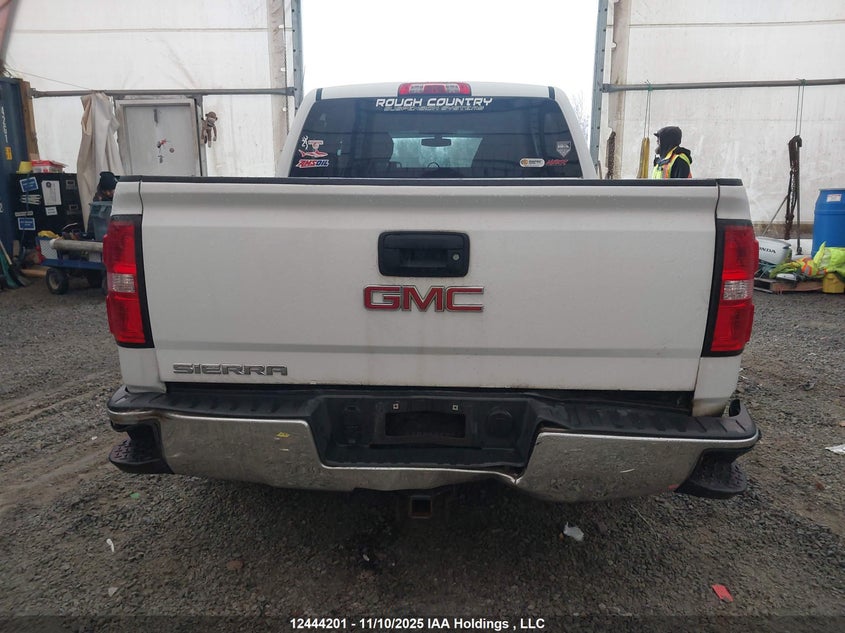 3GTU2LEC4JG141599 2018 GMC SIERRA photo no. 17