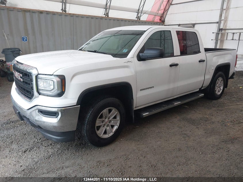 3GTU2LEC4JG141599 2018 GMC SIERRA photo no. 2