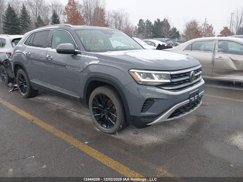1V2BE2CA1MC215240 2021 Volkswagen Atlas Cross Sport 3.6 Fsi Highline auction photo 1