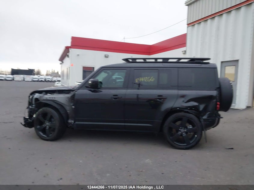 SALE27EU8S2456784 2025 LAND ROVER DEFENDER photo no. 15
