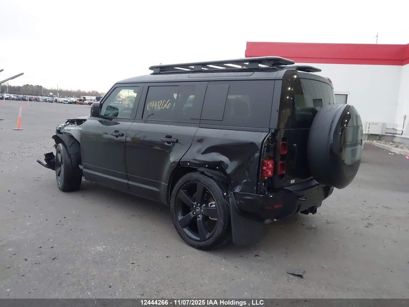 SALE27EU8S2456784 2025 LAND ROVER DEFENDER photo no. 3