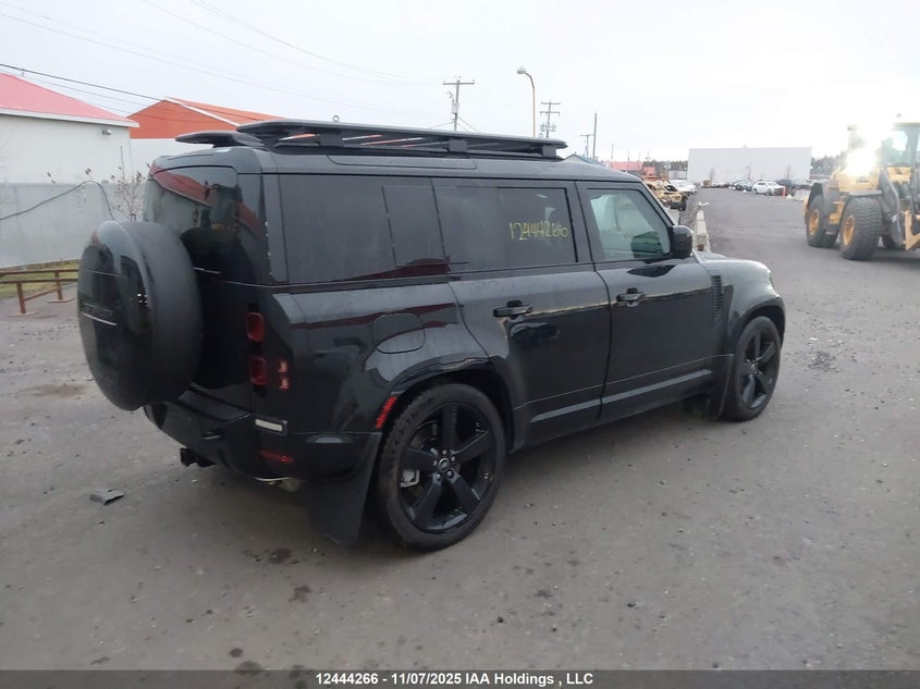 SALE27EU8S2456784 2025 LAND ROVER DEFENDER photo no. 4
