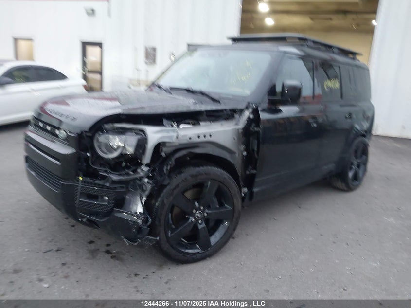 SALE27EU8S2456784 2025 LAND ROVER DEFENDER photo no. 6