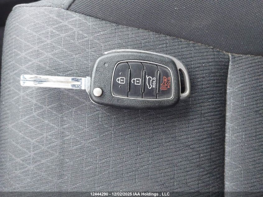 2018 Hyundai Tucson Base 2.0L VIN: KM8J23A42JU640489 Lot: 12444290