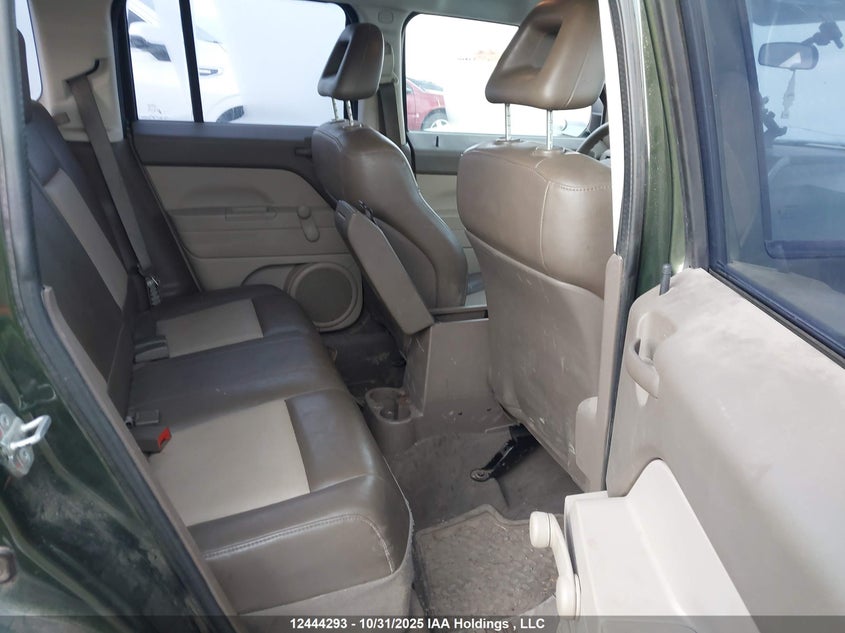 1J8FT28W57D277082 2007 JEEP LIBERTY (PATRIOT) photo no. 8