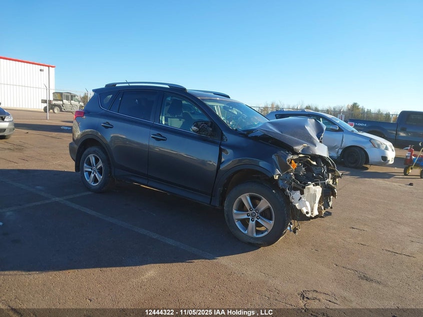 2T3RFREV2FW351138 2015 TOYOTA RAV 4 photo no. 12