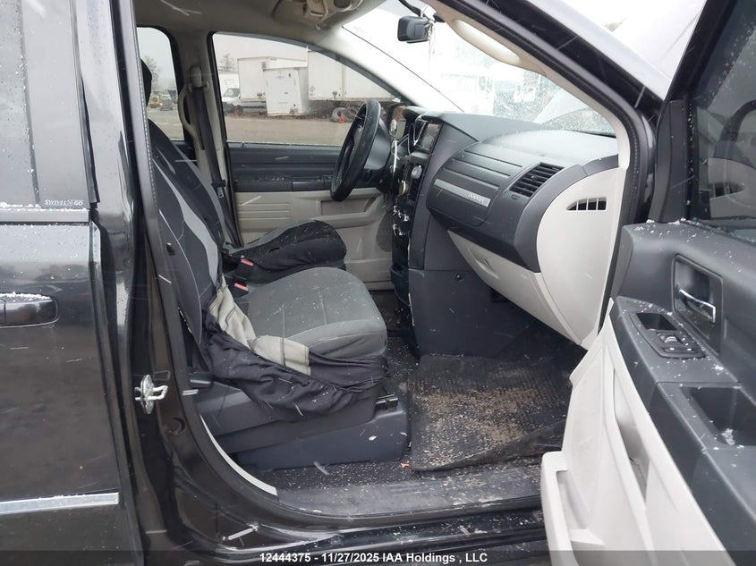 2D8HN44H28R785961 2008 DODGE CARAVAN photo no. 5
