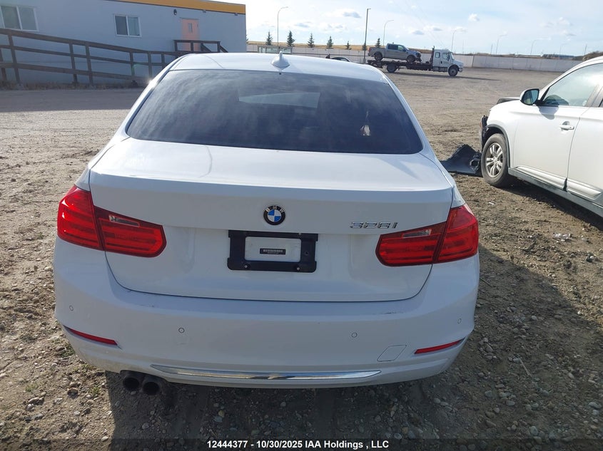 2013 BMW 328 Xi VIN: WBA3B3C57DF534399 Lot: 12444377