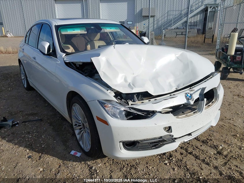 2013 BMW 328 Xi VIN: WBA3B3C57DF534399 Lot: 12444377