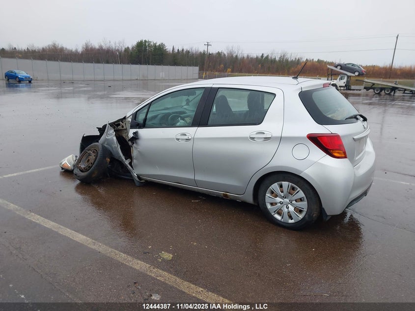 VNKKTUD34FA019849 2015 TOYOTA YARIS photo no. 3