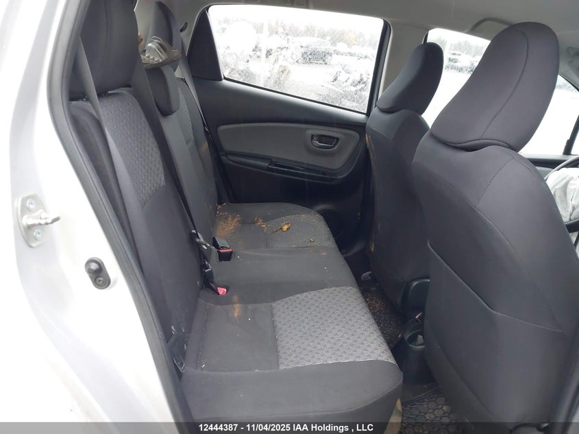 VNKKTUD34FA019849 2015 TOYOTA YARIS photo no. 8