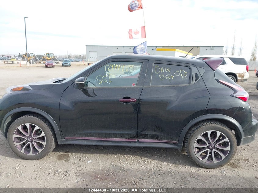 2015 Nissan Juke Sl/Sv VIN: JN8AF5MV6FT558629 Lot: 12444438