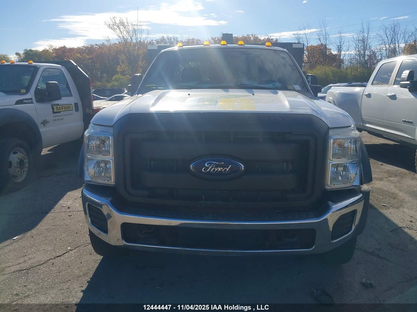 1FDUF5HT1FED22780 2015 FORD F550 photo no. 12