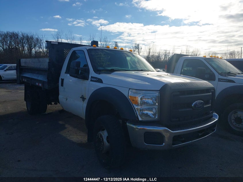 1FDUF5HT1FED22780 2015 FORD F550 photo no. 16