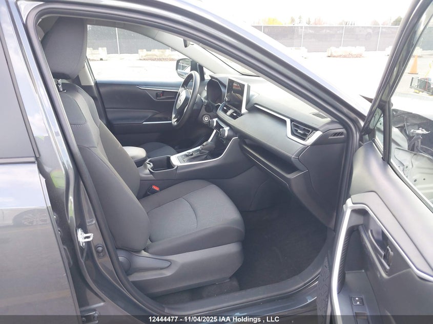 2T3BWRFV0RW242942 2024 TOYOTA RAV 4 photo no. 5