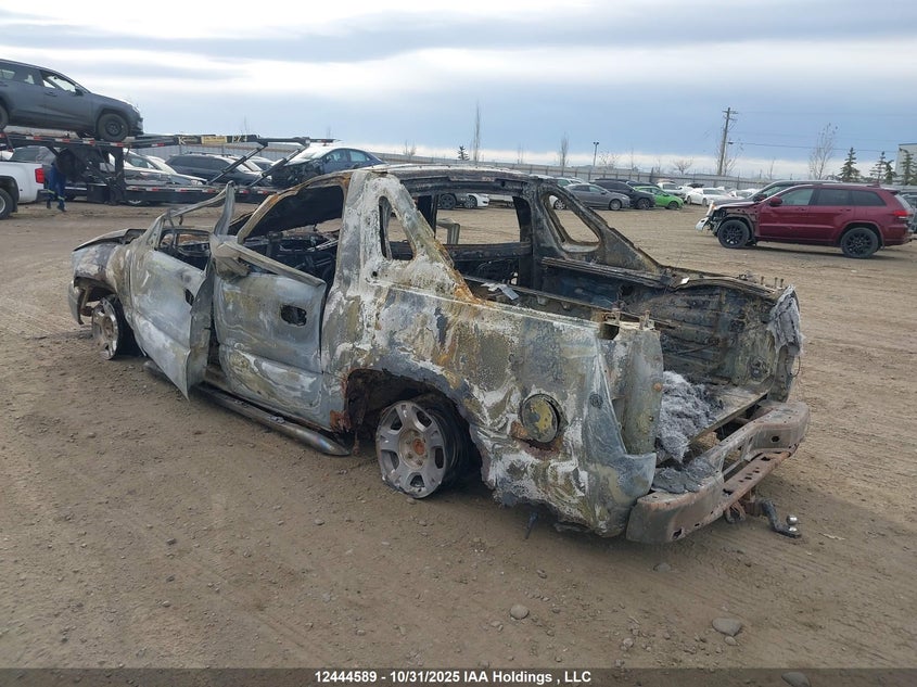 3GNEK12T15G129789 2005 CHEVROLET AVALANCHE photo no. 3