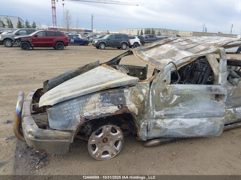 2005 Chevrolet Avalanche 1500 Ls/Lt VIN: 3GNEK12T15G129789 Lot: 12444589