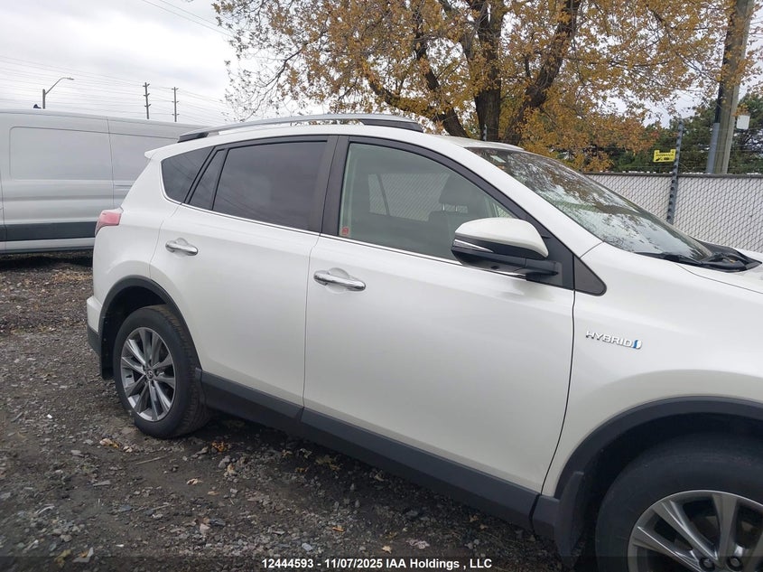 JTMDJREV2HD106994 2017 TOYOTA  photo no. 13