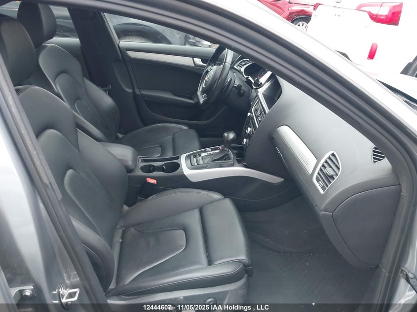WAUBFCFL0GA010460 2016 AUDI A4 photo no. 5