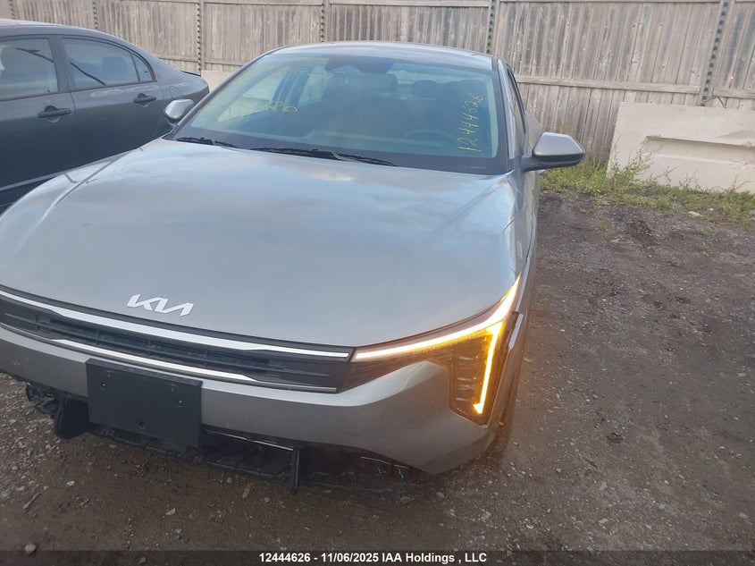 Vin: 3kpft4de2se172720, lot: 2828198, kia k4 lx/lxs 20252