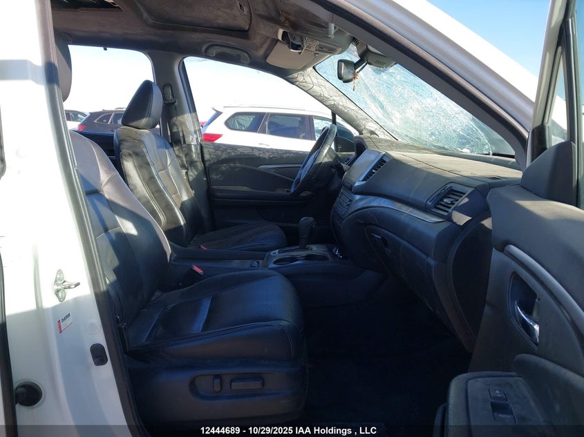 5FNYF6H88HB501844 2017 HONDA PILOT photo no. 5