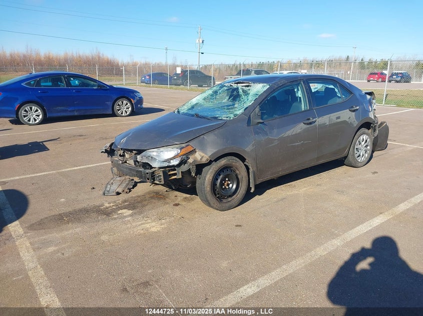 2T1BURHE5HC764428 2017 TOYOTA COROLLA photo no. 2
