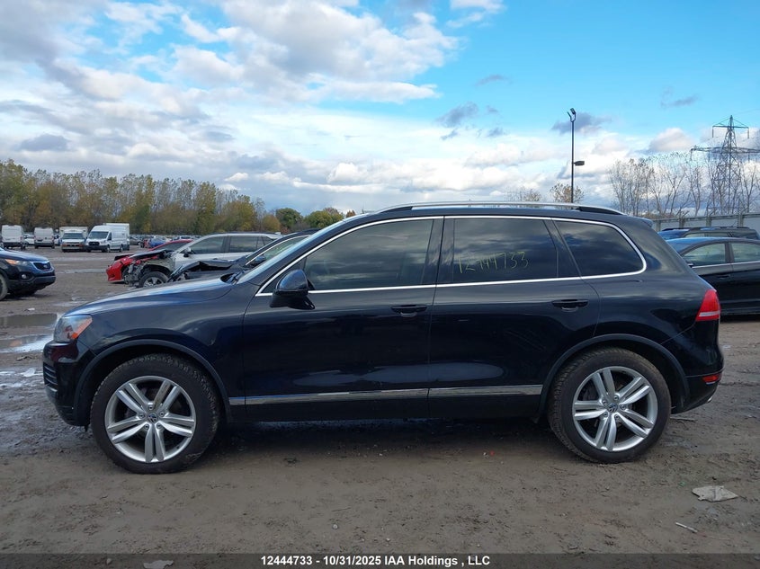 WVGEF9BP4DD008566 2013 VOLKSWAGEN TOUAREG photo no. 15